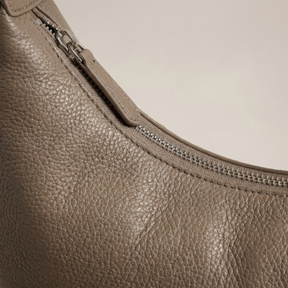 taupe-macro